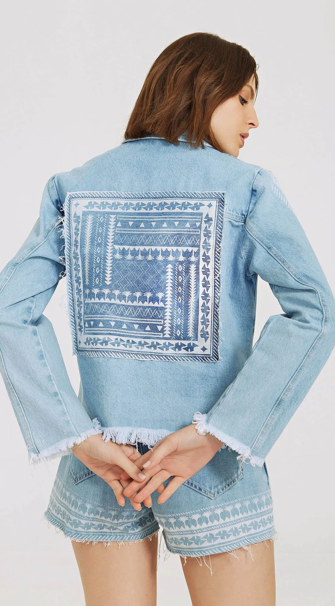 SHREDDED DENIM JACKET